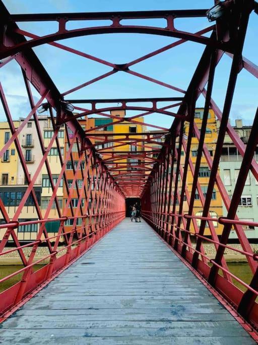 The Riverside Lodge Cozy And Spacious Apartment Girona Exterior photo
