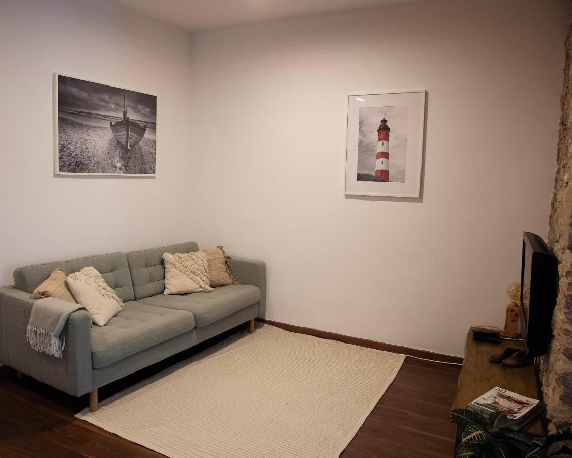 The Riverside Lodge Cozy And Spacious Apartment Girona Exterior photo